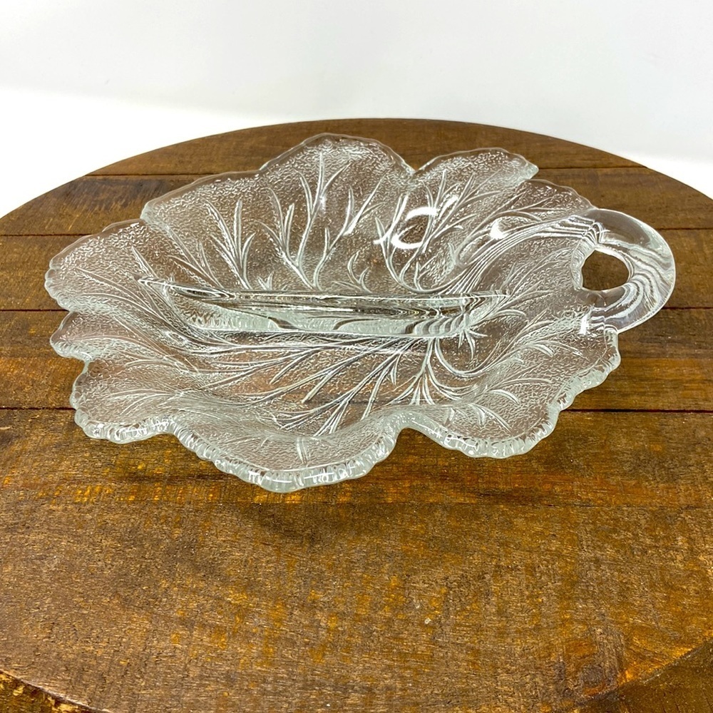 Indiana Glass Pebble Leaf Clear Glass Dish